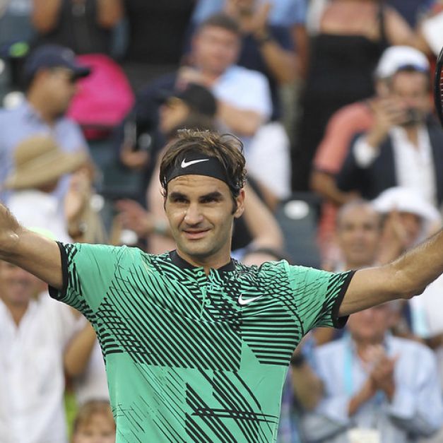 Roger Federer闖進年終賽準決賽，保住生涯百冠的機會。（達志影像資料照）