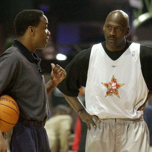 Michael Jordan（右）與Isiah Thomas（左）。（達志影像資料照）