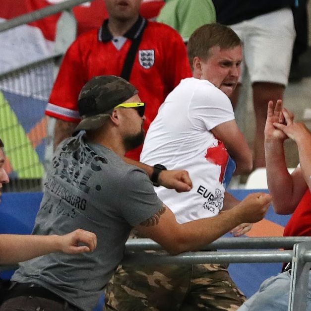 俄羅斯與英格蘭球迷在比賽中爆發衝突。（達志影像資料照）